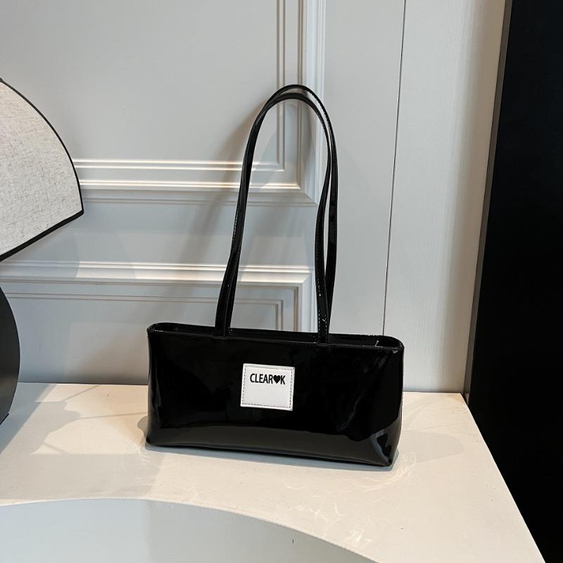 

New commuter posture texture handbag bag women s casual wax oil shoulder bag underarm чорний