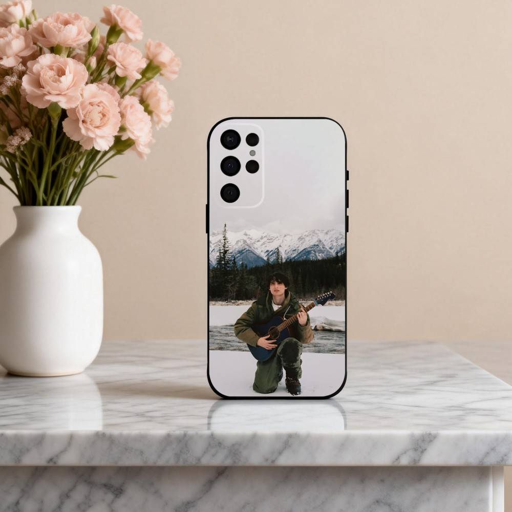 R-Rock M-Music Icon Finn W-Wolfhard Phone Case For Samsung S25,24,23,22,30,21,10,9,Ultra,Plus,Lite,FE,4,5 G Soft Black Case