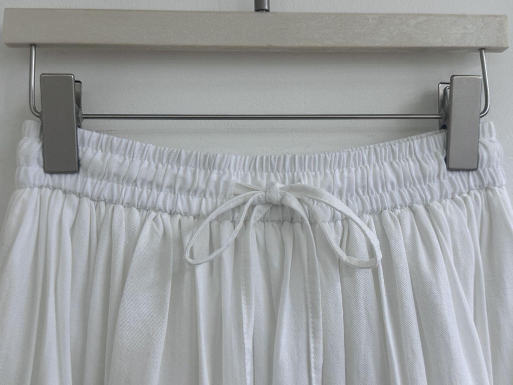 Spring 2026 Korean Style Ruffled A-line Slimming Skirt with Pockets
