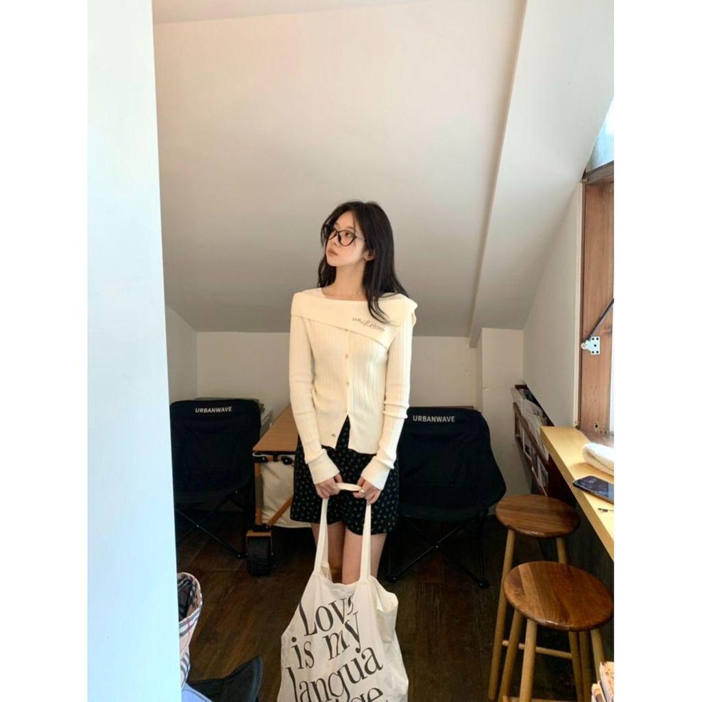 Korean Chic One-Shoulder Long-Sleeve Knit Top - Autumn/Winter Elegant Design for Women