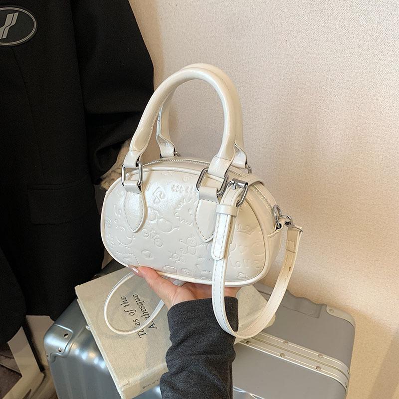 Premium retro small bag women's new versatile shoulder messenger bag hand pillow bag