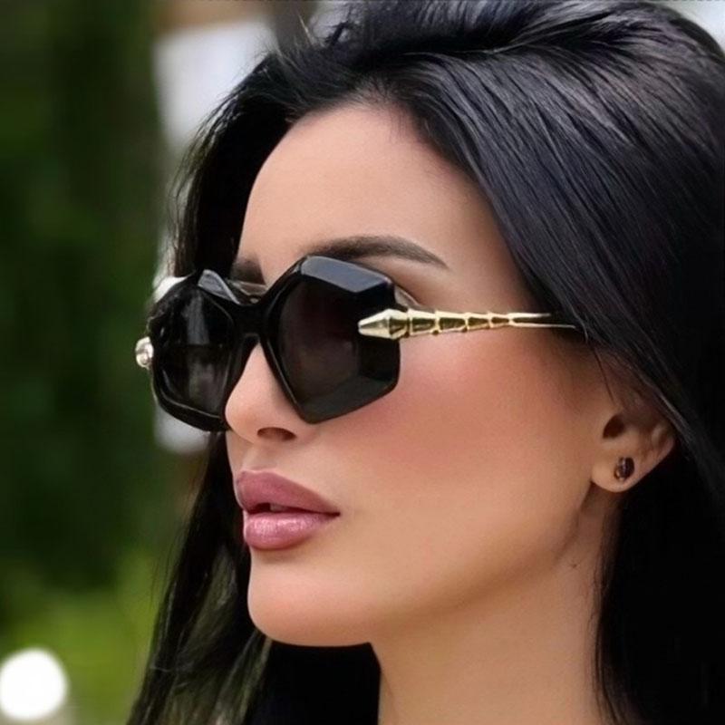 High Quality Retro High End Designer Style Trendy Edgy Punk Oversized Alloy Metal Female For Both Male Sun Glasses