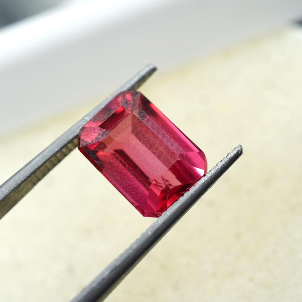 Excellent Emerald Cut 5.40 Ct Natural Pink Ruby Loose Gemstone CERTIFIED