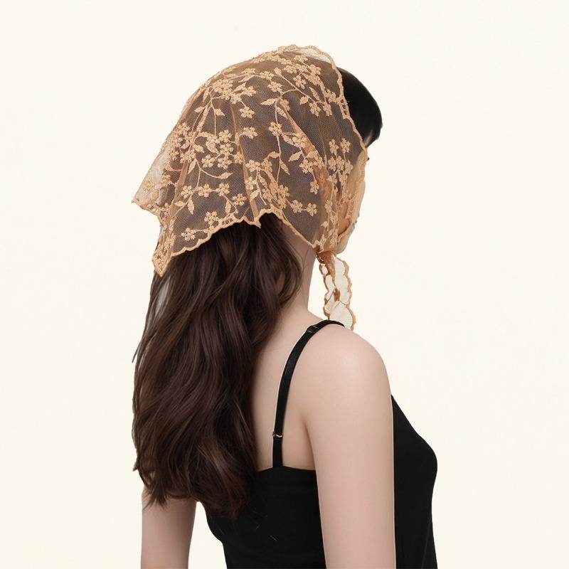 Lace retro floral versatile triangle towel women's spring and summer new high-end fashion headband headscarf