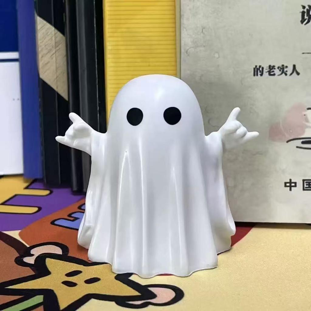 Middle finger cute ghost statue, ghost little scary ghost statue, home accessories, Halloween resin handicraft decoration gift