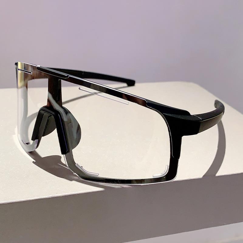 

Oversized Sport Goggle Sunglasses Women For Men Luxury Brand Designer Sun Glasses Vintage Punk Ski Cycling Windproof Eyeglasses As the picture