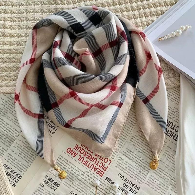 Womens Cotton Square Scarf With Magnetic Clasp Lightweight Winter Wrap Accessory Floral Print