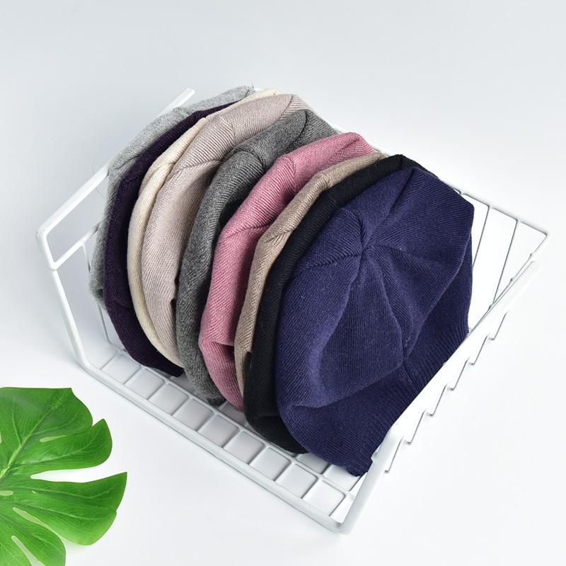 Women's knitted hats for autumn and winter warmth, ear protection, wool hats for outdoor travel, women's casual hats
