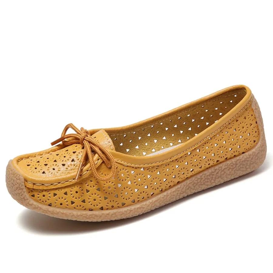 Women's Leather Large-sized Sandals, Summer Casual Flat, Lightweight, Perforated, Breathable and Anti-slip Loafers for Mothers