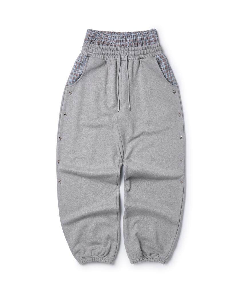 Lujeoseukeulleob Layered Star Studded Wide Sweatpants Gray