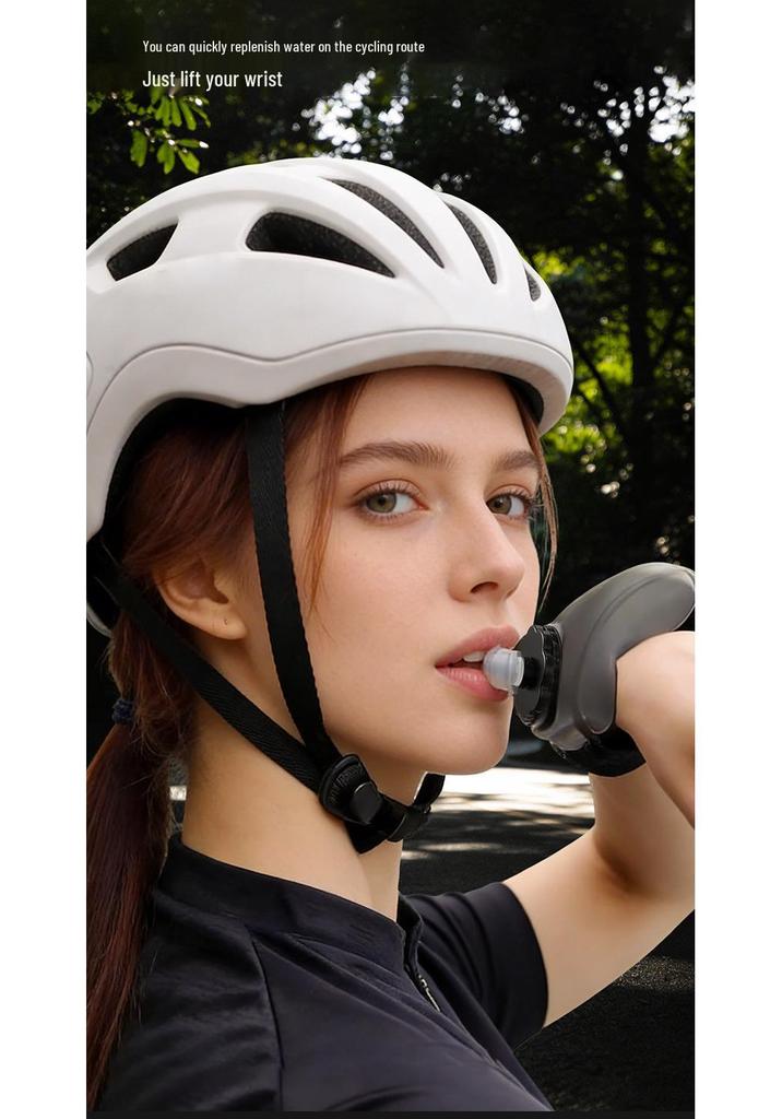 Lightweight Outdoor Running & Cycling Wrist Water Bottle - Convenient & Creative Design