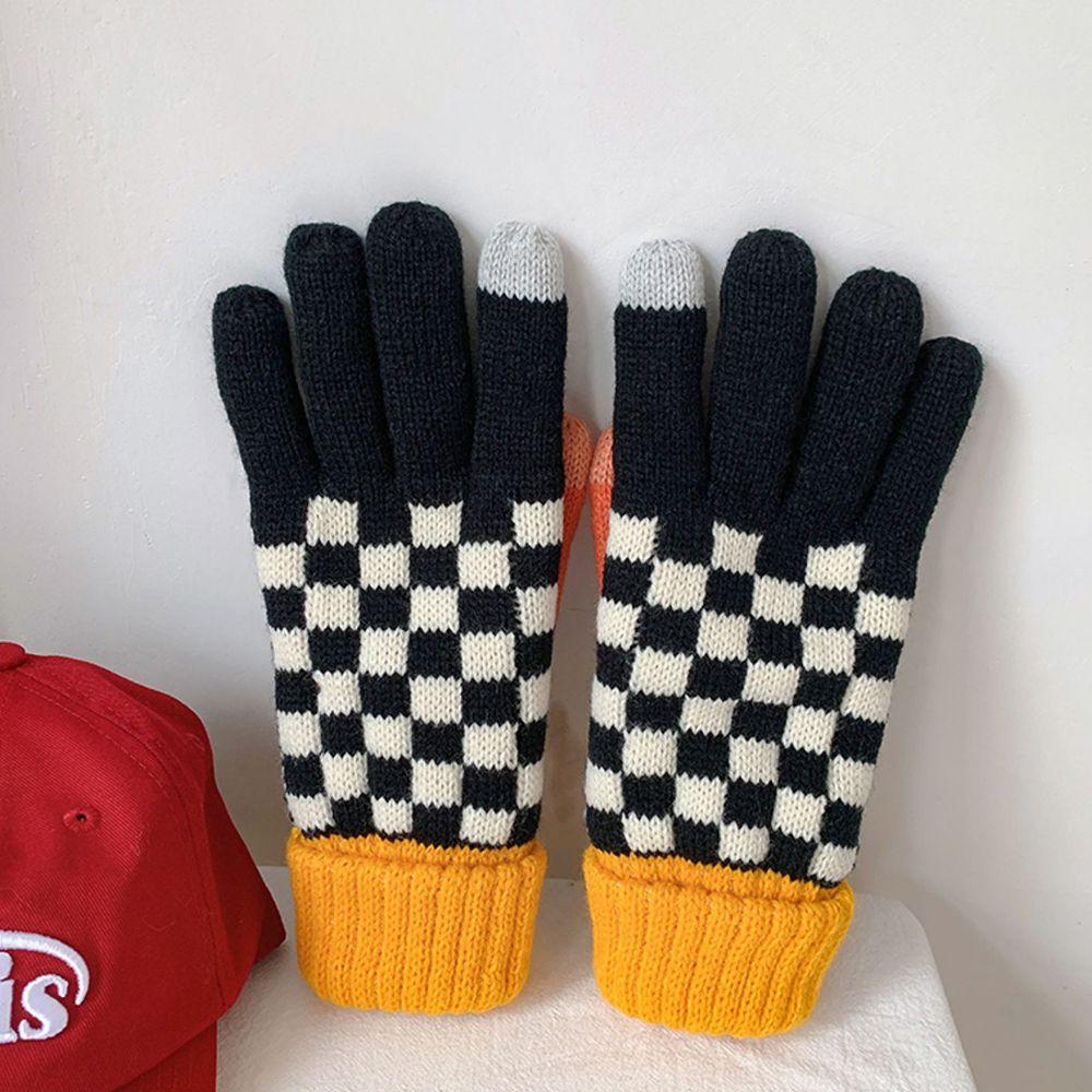 

Autumn Checkerboard Driving Student Knitting Full Fingers Gloves Women Gloves Korean Style Mittens чорний