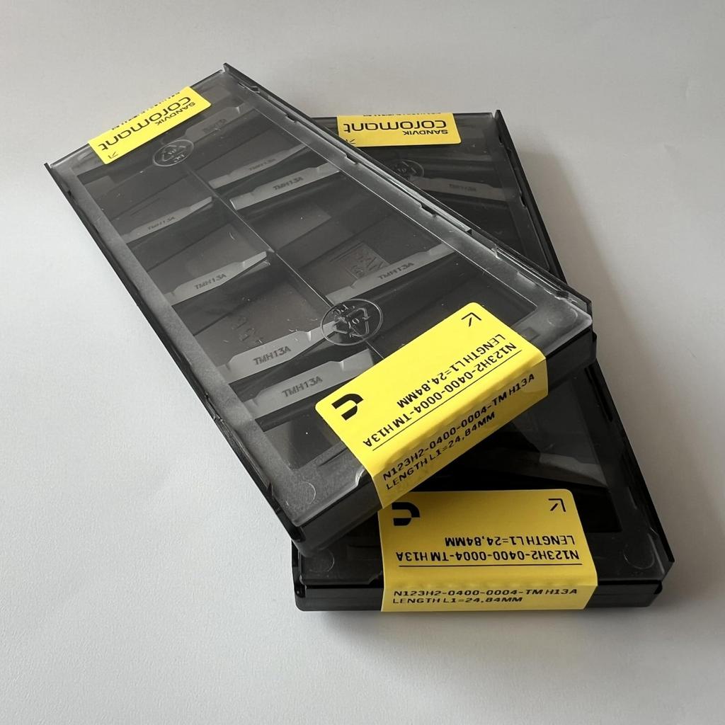 SANDVIK / N123H2-0400-0004-TM H13A / Original Swedish hard alloy blade 10 Pcs