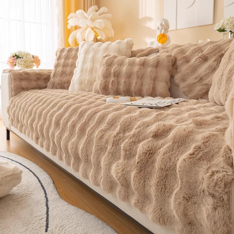 Protiskluzový polštář na pohovku, potah na pohovku, zimní teplý chlupatý potah na tlusté plyšové rohože na pohovku