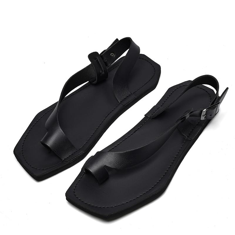 Fashion Lightweight Men's Casual Slippers Outdoor Summer Sandals Soft Sole Comfort Flip-flops Fashion Trend Sandals New Male Beach Shoes