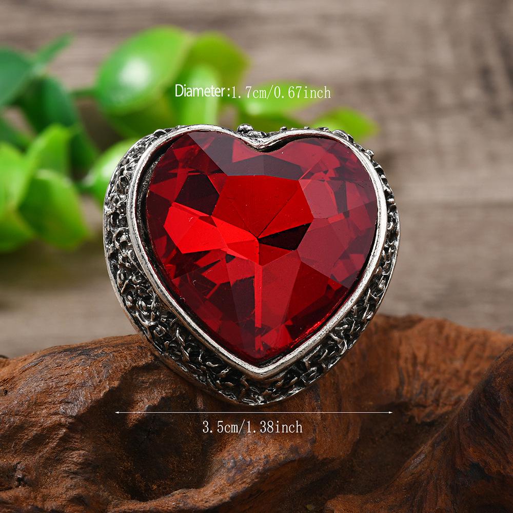 Vintage Gemstone Ring for Men and Women - Stylish Retro European and American Design