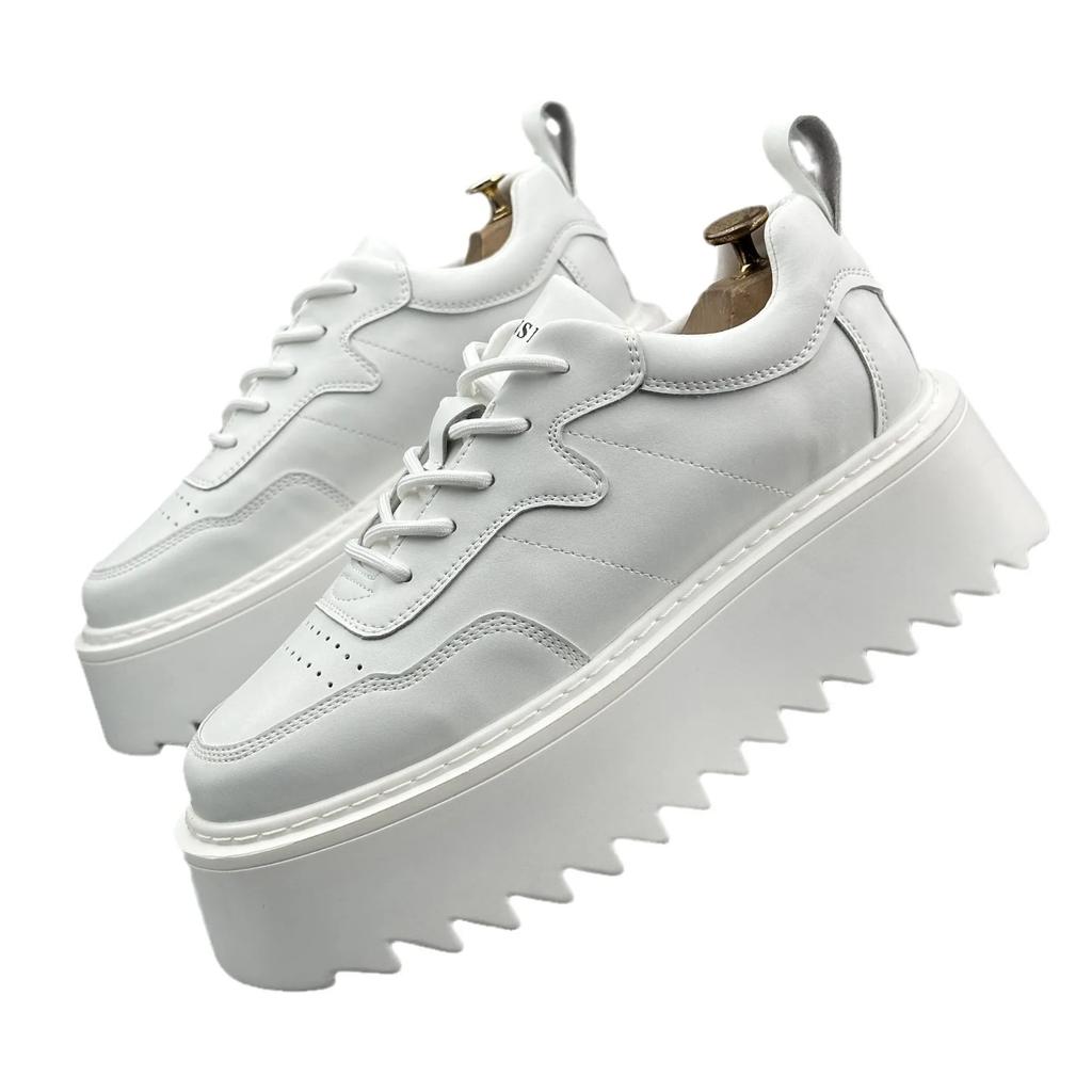 New High Quality Men's Shoes Thick Soled Height Increasing Casual Skateboarding Shoes for Youth Outdoor Running Sports Shoes