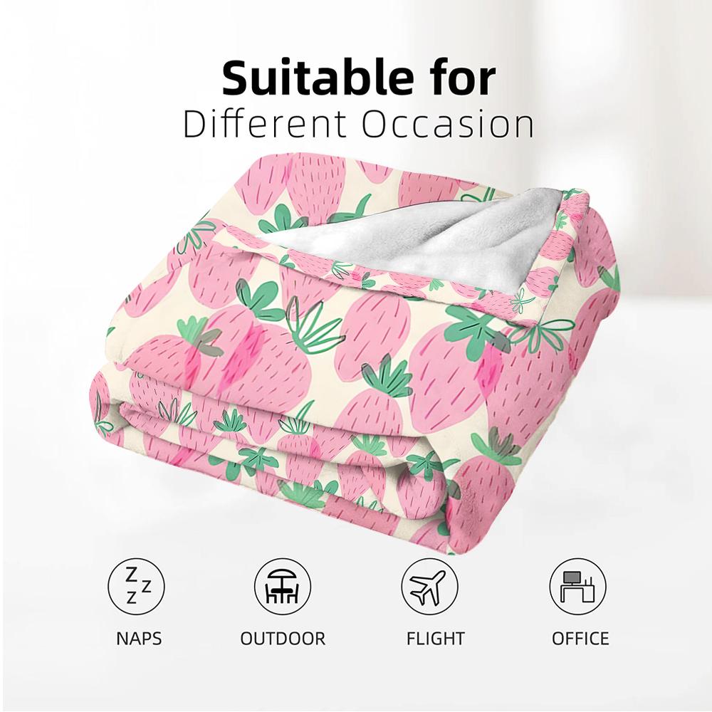 Voll Pink Erdbeer-Wiederholung Weiche Flanelldecke Atmungsaktiver Warmer Überwurf für Büro Auto Sofa Kinderzimmer Geburtstag Weihnachtsgeschenk