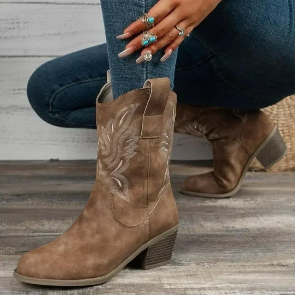 Women's Autumn and Winter New V-neck Knight Boots, Pointed and Thick Heel Retro Embroidered Mid Tube Western Cowboy Boots