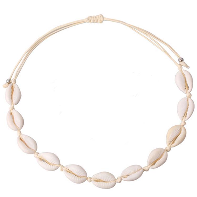 

2019 Trendy European and American Shell Necklace with Pearl and Natural Gravel Fragments