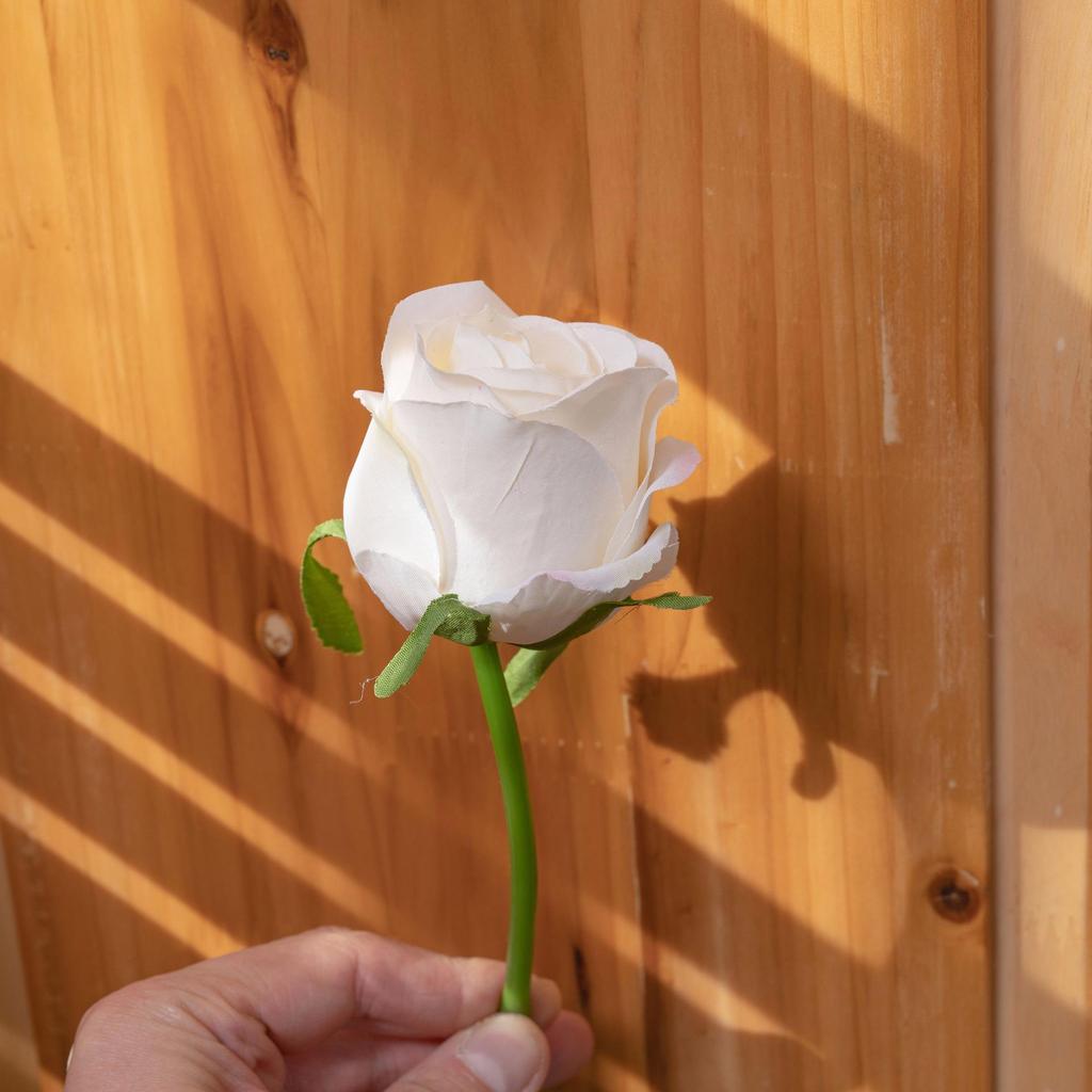Artificial Single Stem Rose Flower - Ideal for Home Decoration or Wedding Bouquets