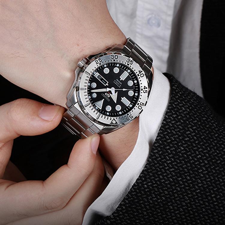 Seiko Automatic Mechanical Movement Stainless Steel Strap Watch Men's Watches Black Dial SRP599J1