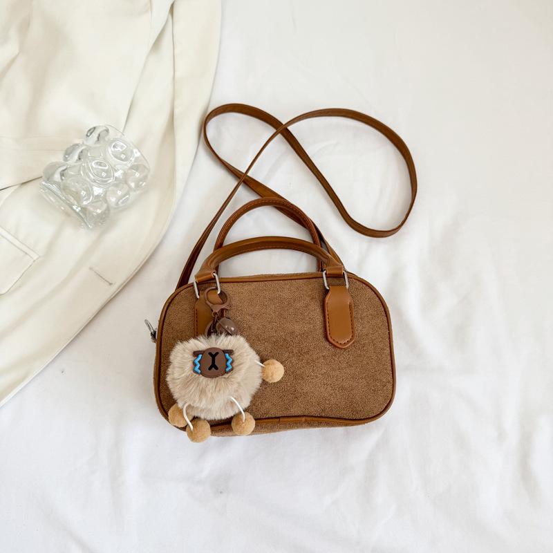 American retro fashion literary hand-held bowling bag 2025 new autumn fashion Maillard shoulder oblique span bag