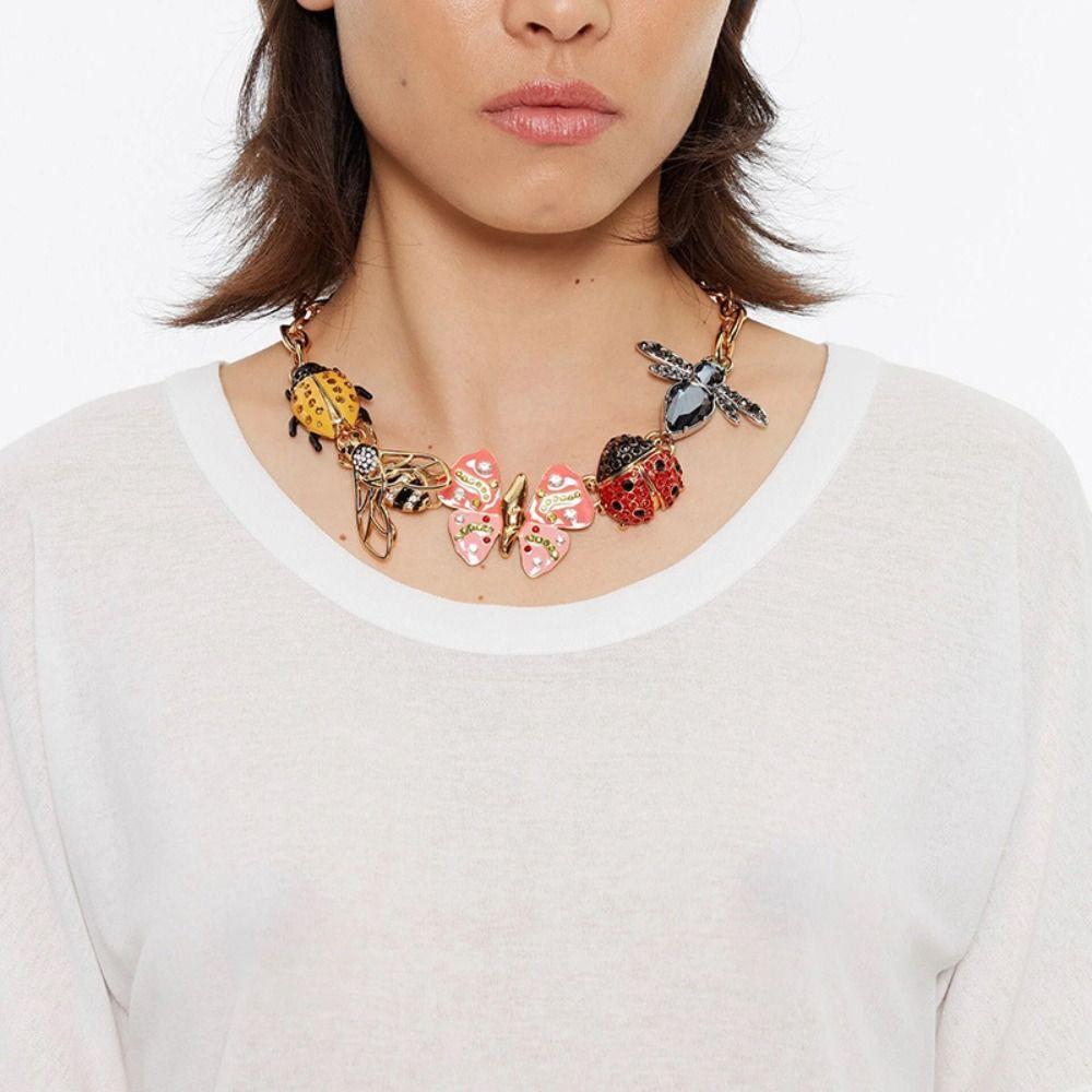 Metal Chain Insect Pendant Necklace Butterfly Rhinestone Choker Bohemian Collarbone Chain  Gift