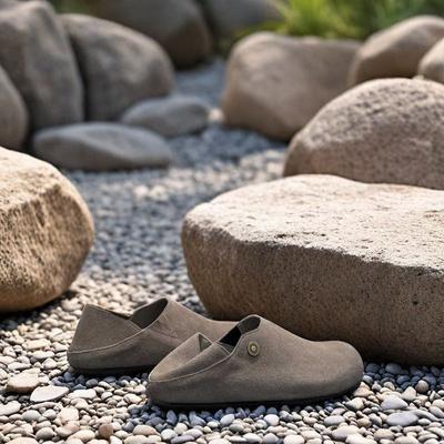 Moda 2025 Nowe Męskie Skórzane Płaskie Buty Wygodne Męskie Buty Codzienne Wsuwane Męskie Buty Outdoorowe do Chodzenia Skóra Dzielona Buty do Jazdy