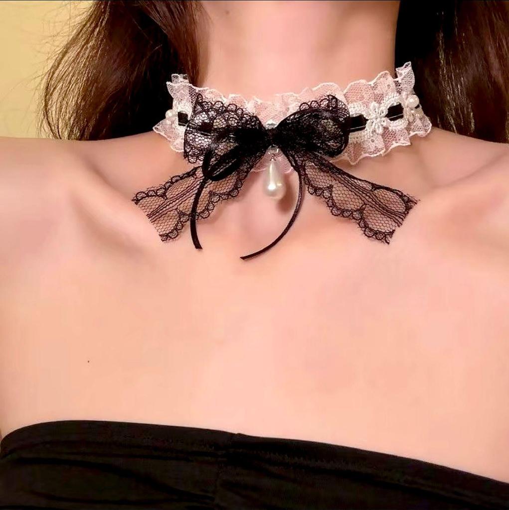 Lolita Camellia Choker Necklace for Women - Dark Clavicle Chain, Maid Style Neckband Collar