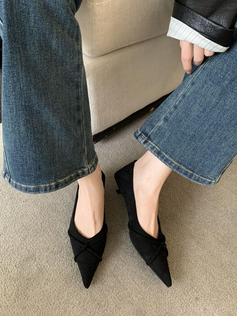 High heels women's stiletto high-end cross-strap retro single shoes 2025 spring women's suede comfortable soft-soled work shoes