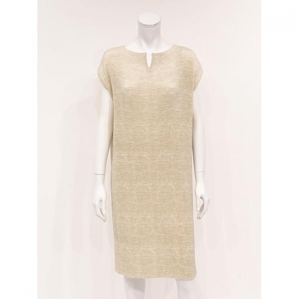 Specchio V Neck Drop sleeVe Semi Long Dress 451 550
