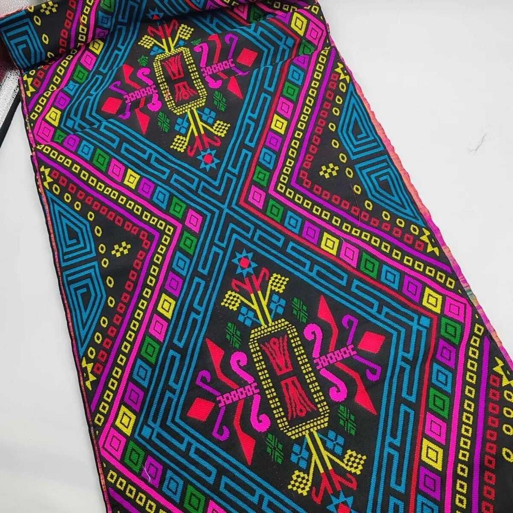 40cm Embroidered Yao Ethnic Brocade Ribbon for DIY Clothing, Wall Hanging, and Homestay Decoration.