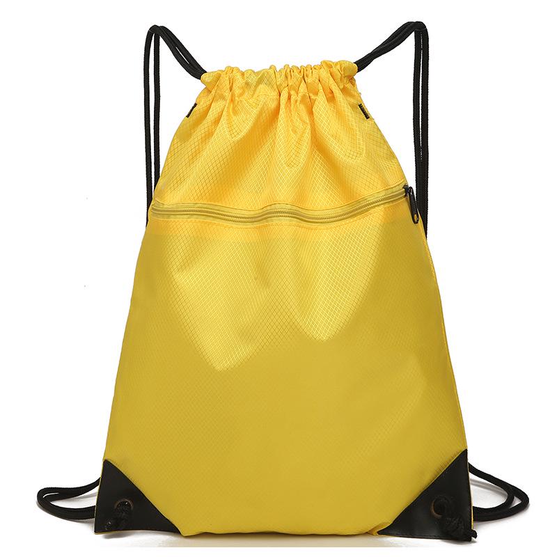 

Lightweight Nylon Drawstring Sports & Travel Backpack - Solid Color 20-35L жёлтый