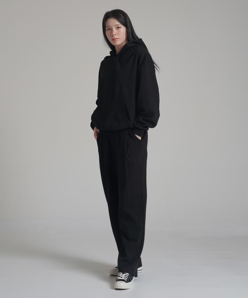Noming One-Pleat Wide Sweatpants - Black