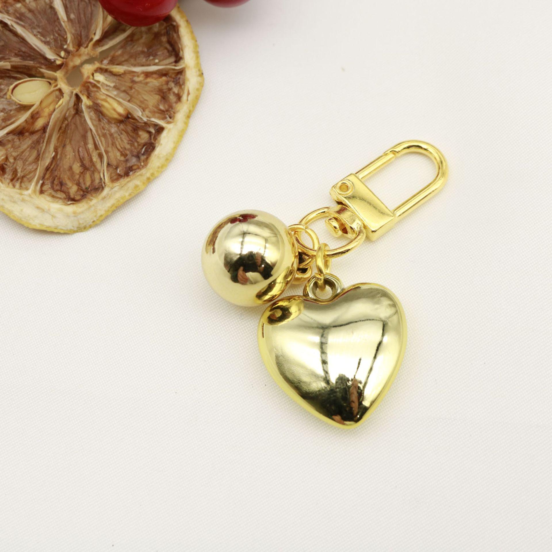 New Stylish Silver Heart Pendant Keychain & Phone Case Charm золотой
