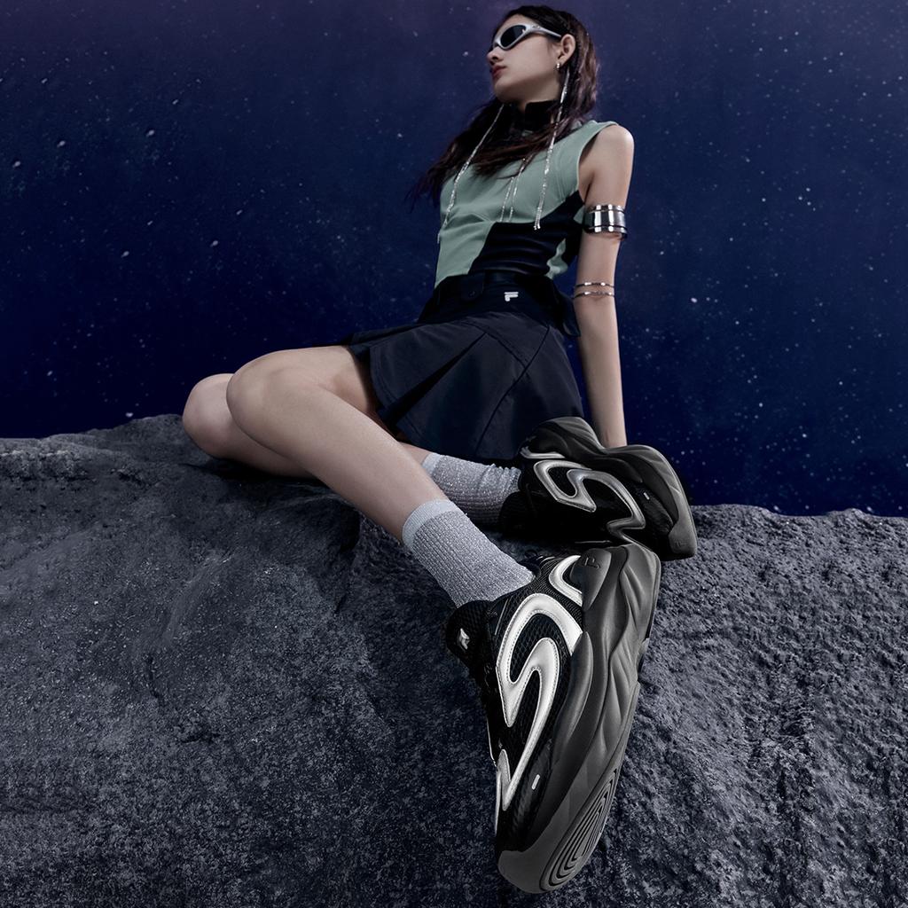 Fila Fusion Buzzard Meteor Shoes Women Sneakers Black T12W421103FBS
