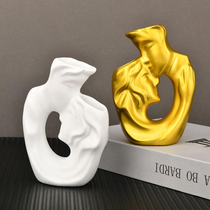Resin Vase, Modern Design, Women's Vase, Small Decorative Vase, Suitable for Placing On the Desktop, This Product Can Be Placed