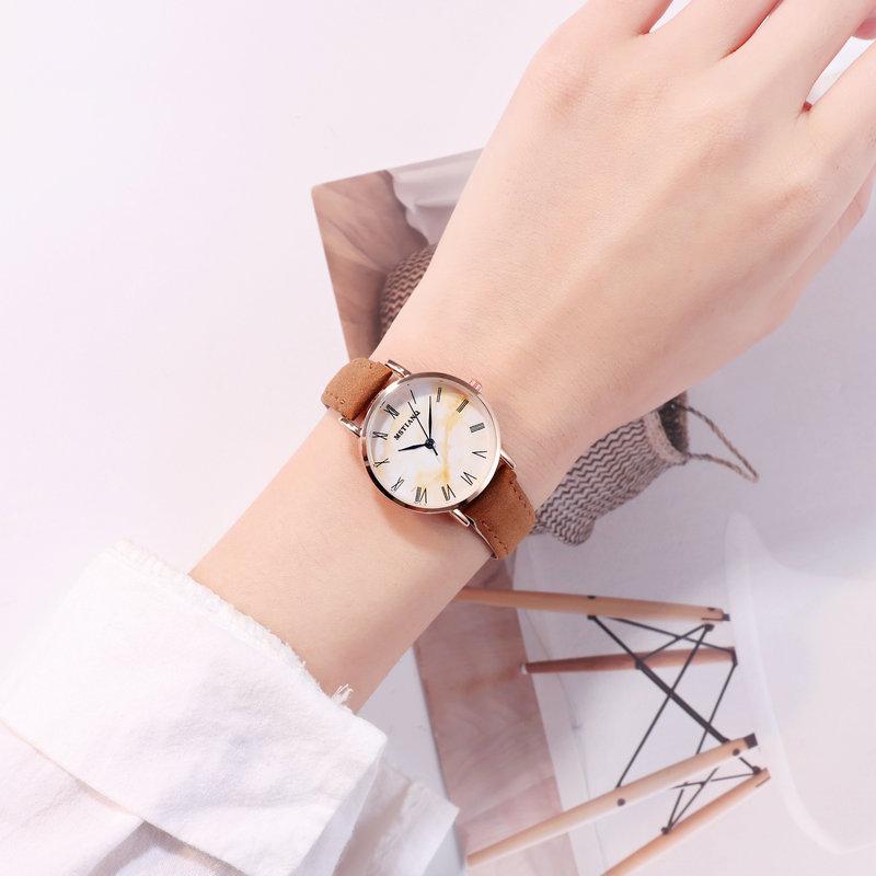 Retro Style Simple Temperament Women'S Watch Girlfriend Girl Student Casual Fashion Trend Versatile Quartz Watch