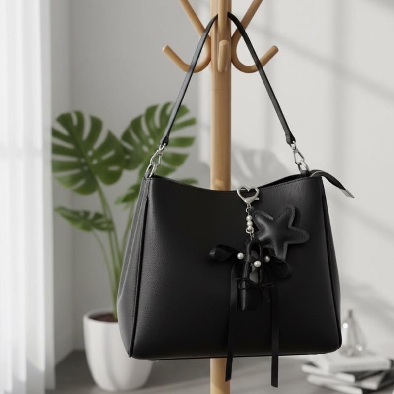 Artistic Ballet Shoe Keychain With Sparkling Star Accent Soft PU Materials Pendant For Women Gift Bag Charm Accessory