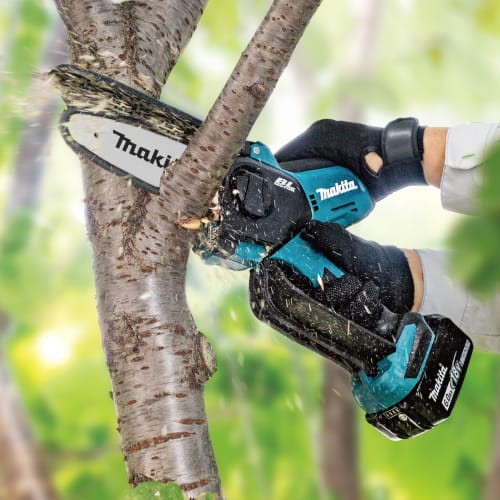 Makita oppladbar praktisk sag 18V6Ah med batteri og lader MUC150DRG