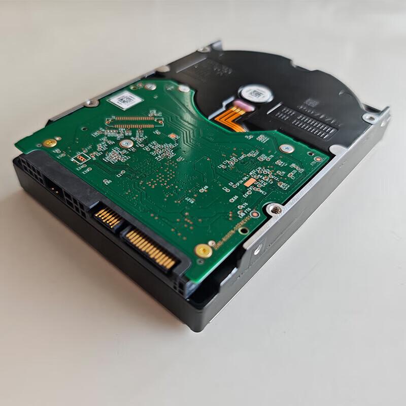 Westliches Digital (WD) Gold 12TB Enterprise SAS Festplatte