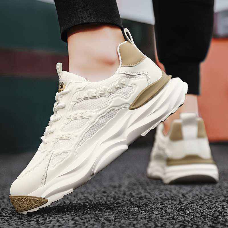 Men's shoes summer 2025 new breathable mesh youth running sports shoes casual non-slip heightening dad trendy shoes