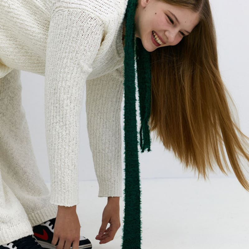 

DANCING GRANDMA ANGORA TAIL MUFFLER : VIVID green Vivid green