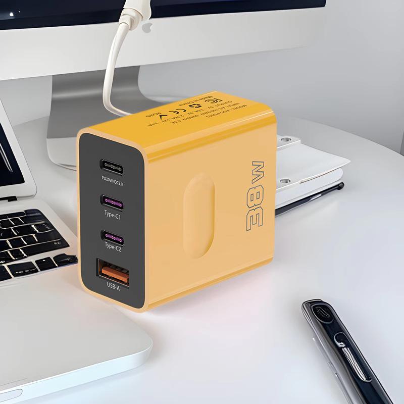 PD 12W USB Multi-Port Fast Charger with EU/US/UK Plugs for Travel