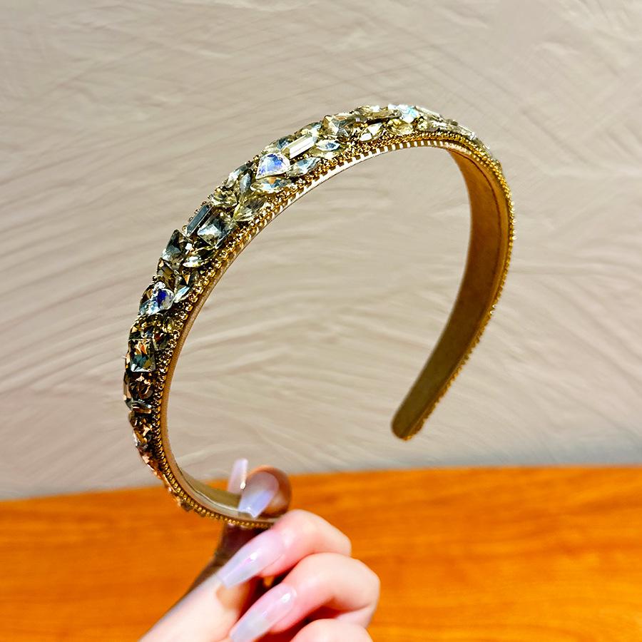 Ретро Роскошная Повязка на Голову со Стразами - Блестящий Стильный Женский Аксессуар золотой