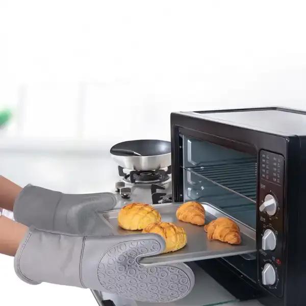 Heat Resistant Silicone Oven Mitts With Hot Pads Potholders Set and Mini Oven Gloves for Kitchen Baking Cooking