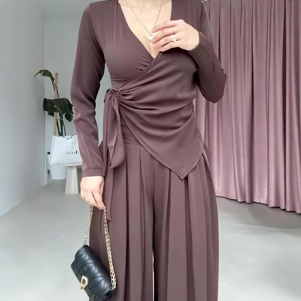2025 Fall Women's Solid V-Neck Long-Sleeve Ruched Top & Wide-Leg Pants Set