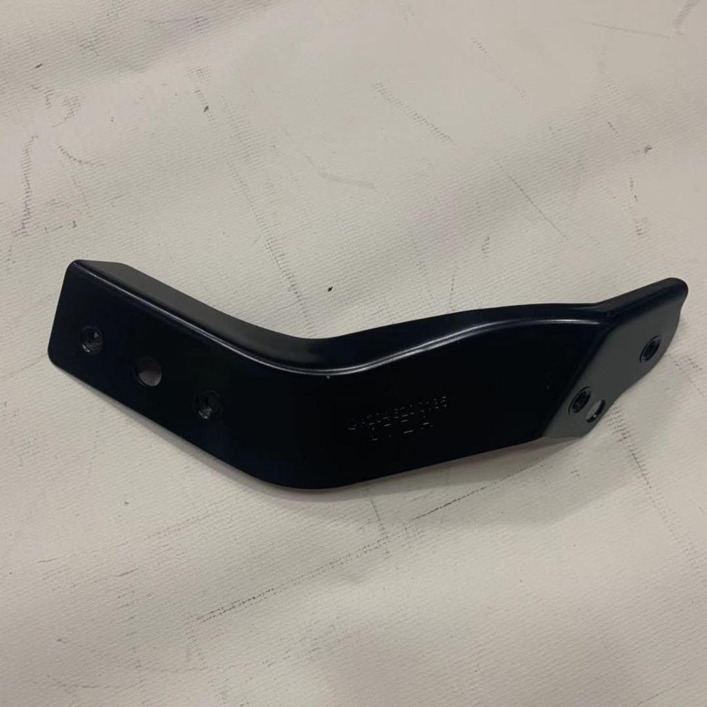 Front Bumper Bracket for Mercedes-Benz C-Class W204 (Part No. 2046200185)