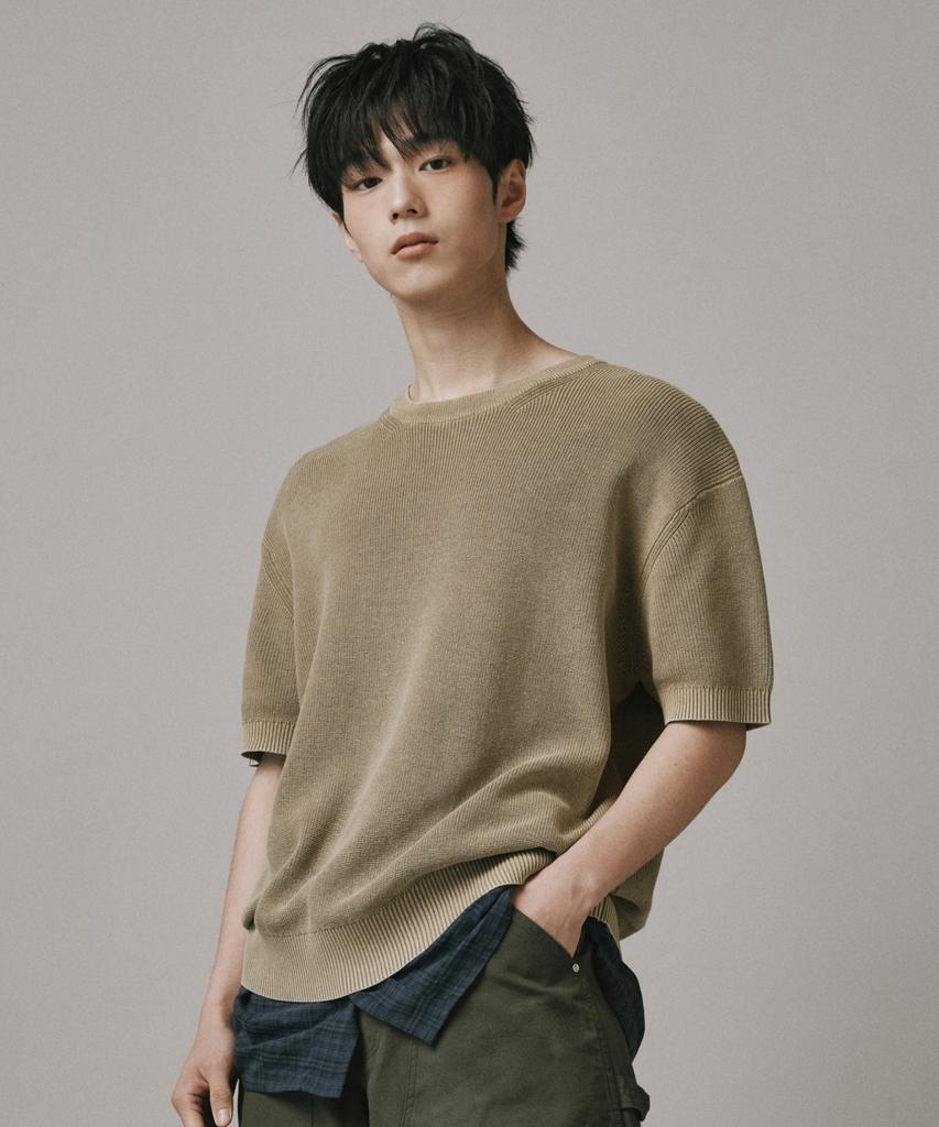 Beodeonteu Pigment Washed Round Neck Knit [Beige]